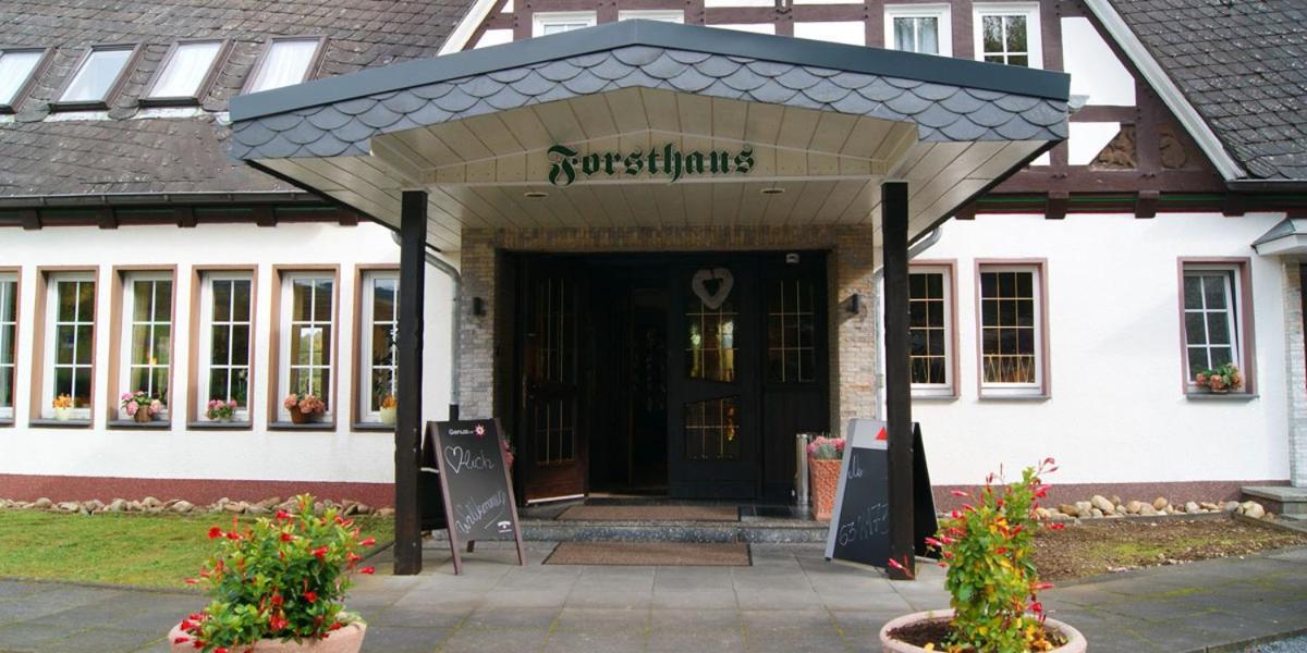 Forsthaus Ewig Hotel-Restaurant Attendorn Bagian luar foto